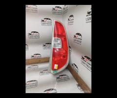 FANALE STOP POSTERIORE DX 2007 SKODA ROOMSTER/ PRA - 2