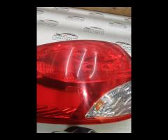 FANALE STOP POSTERIORE SINISTRA SX 2012 HYUNDAI IX - 9