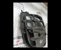 GRIGLIA FENDINEBIA INFERIORE SINISTRA KIA SPORTAGE - 19