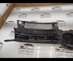 GRIGLIA ANTERIORE PER VOLKSWAGEN GOLF VI (5K1) 200 - 16