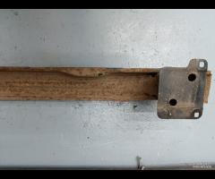 RINFORZO TRAVERSA PARAURTI SUPPORTO POSTERIORE AUD - 15