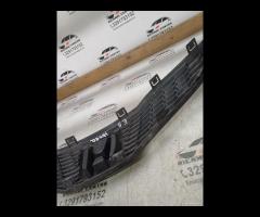 GRIGLIA ANTERIORE CON EMBLEMA 2009 HONDA JAZZ III - 14