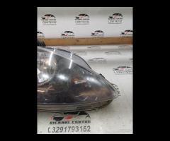 FARO FANALE ANTERIORE DESTRO 2011 SEAT LEON II 5P2