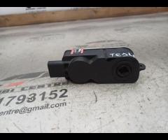 ATUATTORE MOTORE GRIGLIA ANTERIORE/VENTILAZIONE 20 - 11