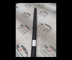 PISTONE PORTELLONE POSTERIORE DESTRO 2022 TESLA MO - 12
