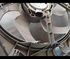 VENTOLA RAFFREDDAMENTO MOTORE OPEL VIVARO 1.9 D 20 - 18