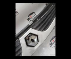 GRIGLIA PARAURTI ANTERIORE SUPERIORE 2008 RENAULT - 8
