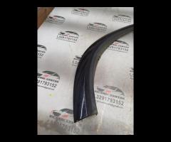 MODANATURA PARAFANGO ANTERIORE DESTRO 2009 VOLVO X - 5