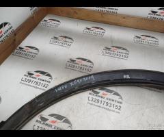 MODANATURA PARAFANGO ANTERIORE DESTRO 2009 VOLVO X - 19