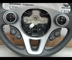 VOLANTE MULTIFUNZIONE IN PELLE NERO SMART FORFOUR - 3