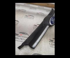 GRIGLIA SUPERIORE MASCHERINA ANTERIORE CON EMBLEMA - 9