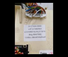 CENTRALINA ECU SCATOLA FUSIBILI 2017 KIA CEED D4FB