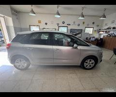 Citroen C4 New PICASSO 1.6 HDi Exclusive - 19