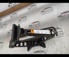CRIC SOLLEVATORE RUOTA FORD FOCUS 2014 BCP917080AB - 6
