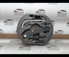 KIT EMERGENZA ATTREZZI SOLLEVATORE RUOTA AUDI A3 1 - 1