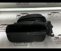 TAPPO SPORTELLO SERBATOIO CARBURANTE 1.5B BMW F22 - 3