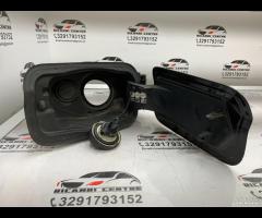 TAPPO SPORTELLO SERBATOIO CARBURANTE 1.5B BMW F22 - 4