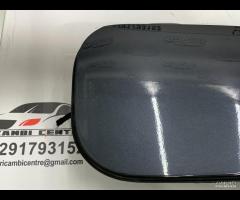TAPPO SPORTELLO SERBATOIO CARBURANTE 1.6B HYUNDAI - 3