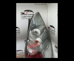 FARO FANALE STOP POSTERIORE DESTRA MAZDA 5 2005-20
