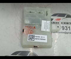 CENTRALINA CONTROLLO PORTA RICARICA TESLA MONDEL Y - 5