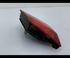 FARO FANALE STOP POSTERIORE SINISTRA SX MERCEDES E - 9