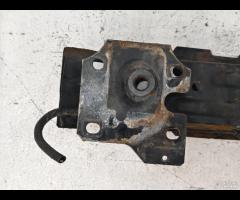 RINFORZO TRAVERSA PARAURTI ANTERIORE JAGUAR XF X25 - 15