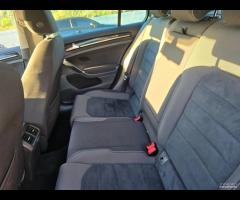 Volkswagen Golf 1.6 TDI 5p. Highline BlueMotion Te - 9