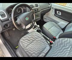 Skoda Roomster 1.4 16V Comfort - 10