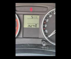 Skoda Roomster 1.4 16V Comfort - 11