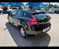 Volvo V40 D2 1.6 Diesel 115 cv - Neopatentati