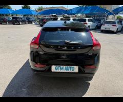 Volvo V40 D2 1.6 Diesel 115 cv - Neopatentati - 8