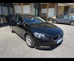 Volvo V40 D2 1.6 Diesel 115 cv - Neopatentati - 10
