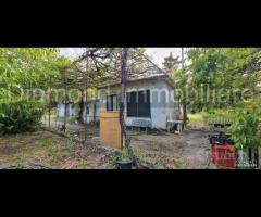 Fabbricato con terreno a Piedimonte Etneo