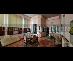 Casa singola con deposito e garage a Giarre centro
