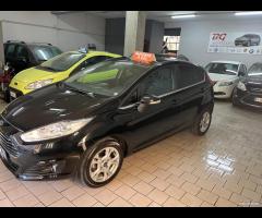 Ford Fiesta 1.4 5p. Bz.- GPL Titanium 2016 - 19