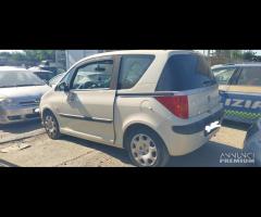 Ricambi Peugeot 1007 1.4B del 2008