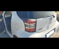Ricambi Toyota IQ 1.0 B del 2009 - 17