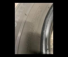 225 75 R16C 121/120R 4 GOMME MICHELIN ESTIVE - 7