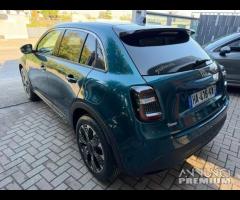 Fiat 600 Hybrid 100 CV DCT MHEV La Prima