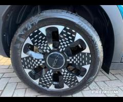 Fiat 600 Hybrid 100 CV DCT MHEV La Prima - 9