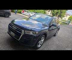 Audi Q5 35 TDI quattro S tronic Business - 6
