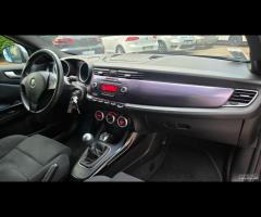 Alfa Romeo Giulietta 2.0 JTDm-2 140 CV Exclusive - 22