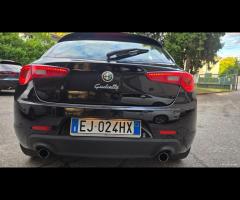 Alfa Romeo Giulietta 2.0 JTDm-2 140 CV Exclusive - 29