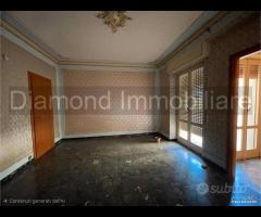 Appartamento con doppio ingresso a Giarre