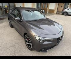 Alfa Romeo Stelvio 2.2 Turbodiesel 210 CV AT8 Q4 V - 12