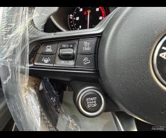 Alfa Romeo Stelvio 2.2 Turbodiesel 210 CV AT8 Q4 V - 22
