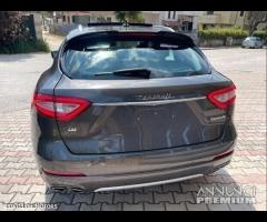 Maserati Levante 3.0 diesel pack sport pell tetto - 7