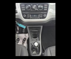 Volkswagen up! 1.0 75 CV 3p. white - 13