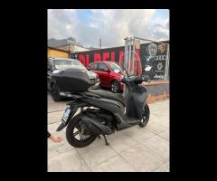 Honda sh 350