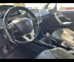 Peugeot 2008 BlueHDi 100 Allure
